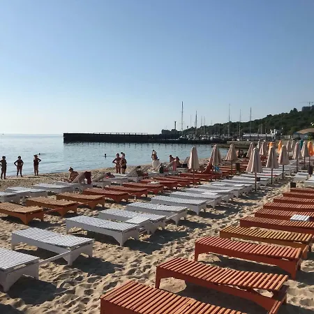 в отраде Odessa